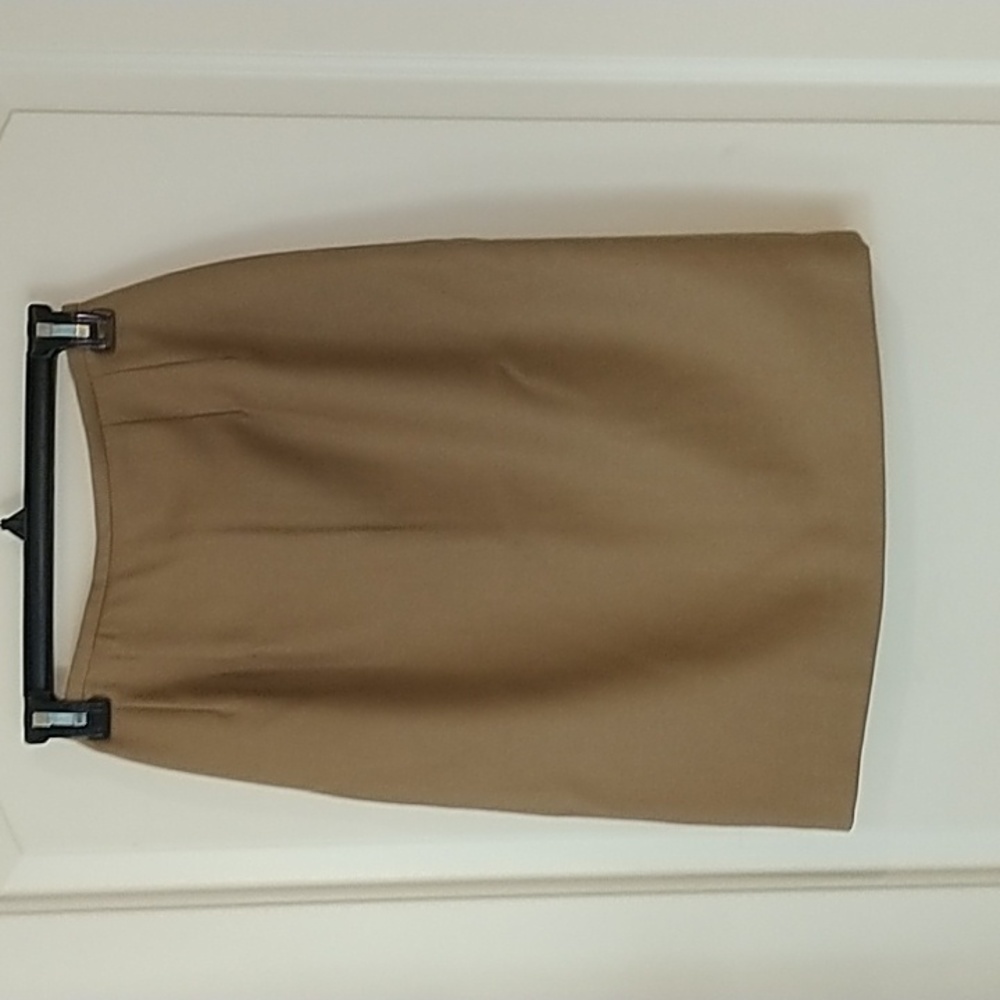 Jennifer Moore Petites sz 4P Skirt w/ Back Slit Fully Lined Like New